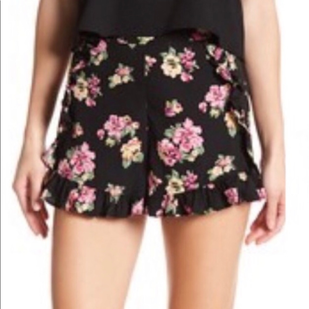 Abound Black Floral ruffle shorts
